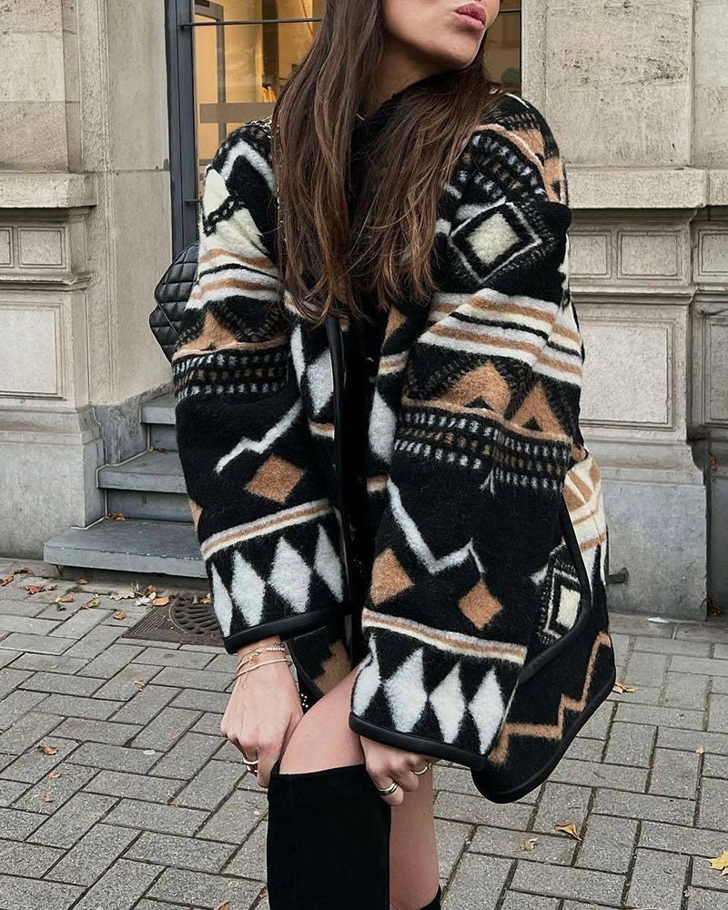 VORINAGeometric Patterned Wool Coat – Bold and Cozy Outerwear